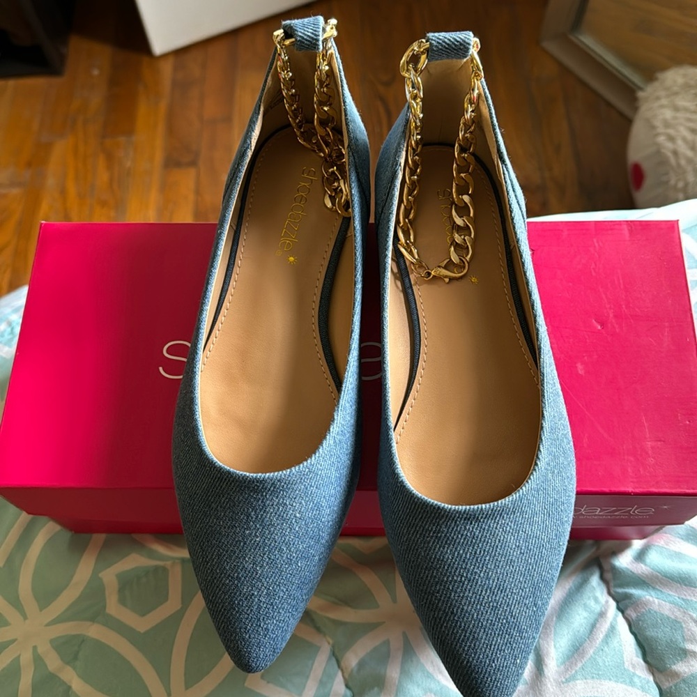 Shoedazzle Denim Strap Flat Size 5.5